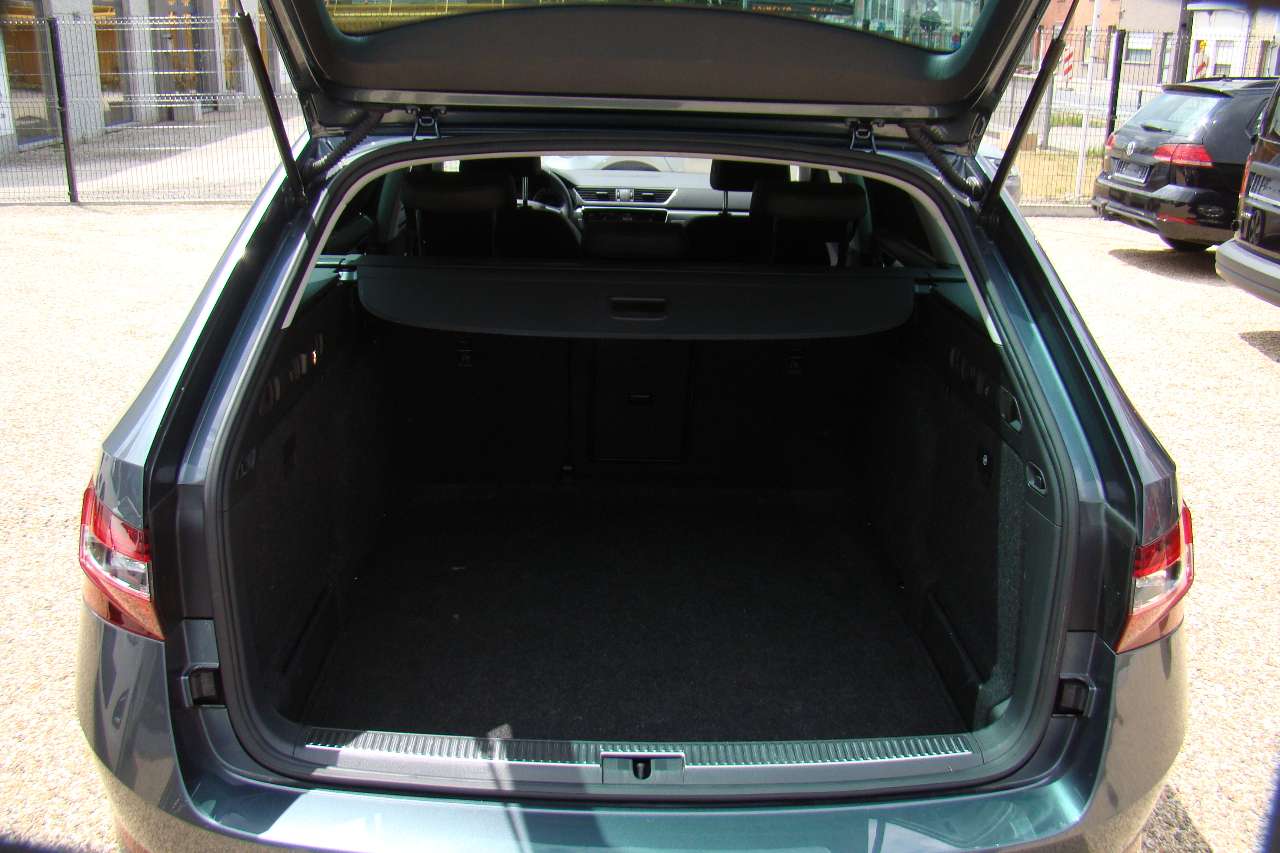 BMW Martin - Skoda Superb