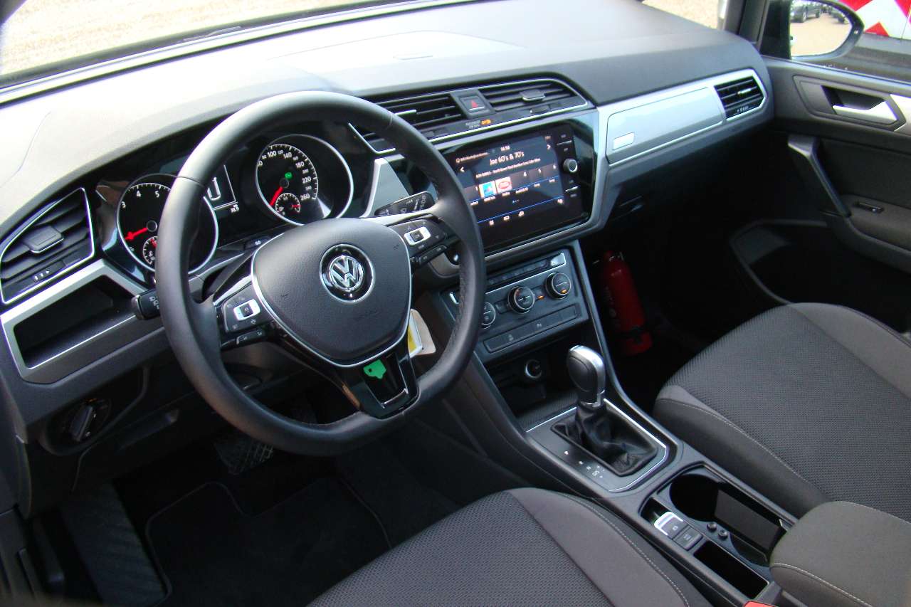 BMW Martin - Volkswagen Touran